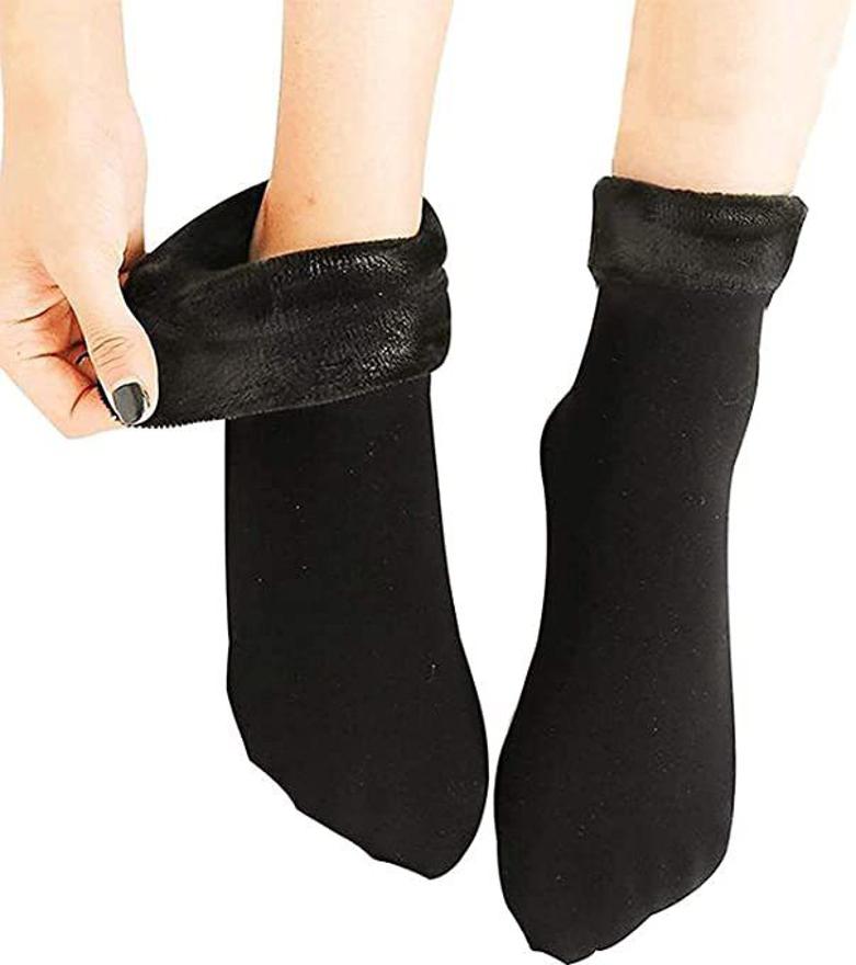 WOMEN VELVET SOCKS (PACK OF 4)